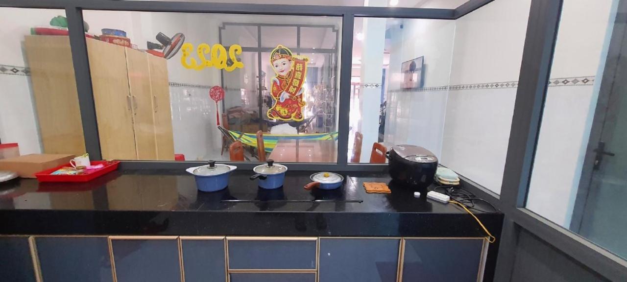 Anh Duong Homestay - Coastal Stop - Just 2 Mins Walking To Eo Gio Quy Nhon Esterno foto