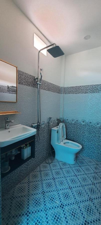 Anh Duong Homestay - Coastal Stop - Just 2 Mins Walking To Eo Gio Quy Nhon Esterno foto